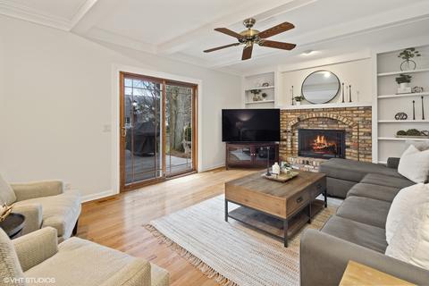 2025 Middleton Dr, Wheaton, IL 60189 photo 9