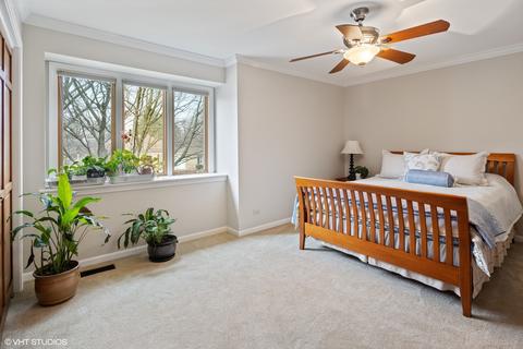 2025 Middleton Dr, Wheaton, IL 60189 photo 18