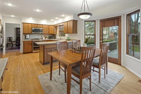 2025 Middleton Dr, Wheaton, IL 60189 photo 7