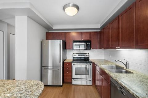 30 E Huron St #3310, Chicago, IL 60611 photo 3