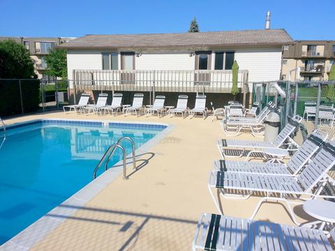 580 Fairway View Dr #2A, Wheeling, IL 60090 photo 23