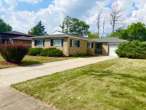 1904 E Ivy Ln, Mount Prospect, IL 60056 photo 1