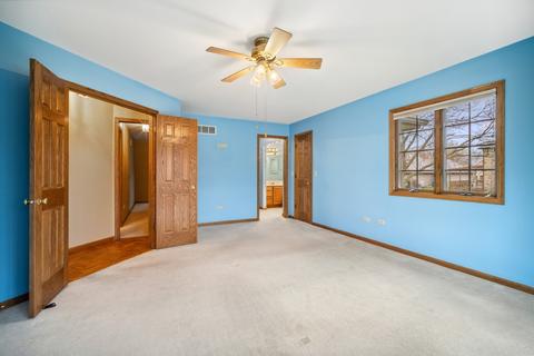 966 Stonehaven Dr, Elgin, IL 60124 photo 6