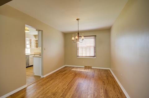 1051 Grenada Dr, Aurora, IL 60506 photo 7