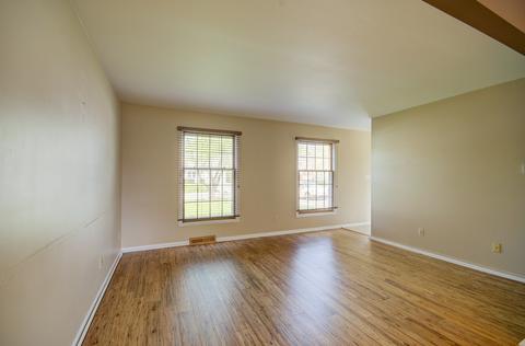 1051 Grenada Dr, Aurora, IL 60506 photo 6