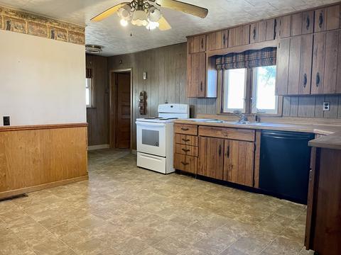 3267 E 15th Rd, Ottawa, IL 61350 photo 10