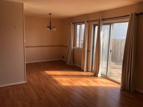 2019 Raleigh Pl, Hoffman Estates, IL 60169 photo 4