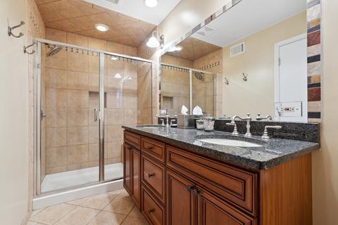 1332 Hackberry Rd, Deerfield, IL 60015 photo 5