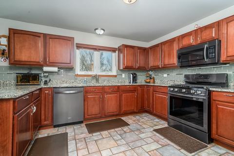 25325 S Plainview Dr, Channahon, IL 60410 photo 8
