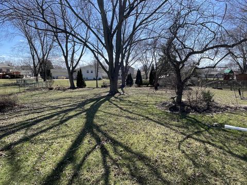 845 Freeman Rd, Hoffman Estates, IL 60192 photo 5