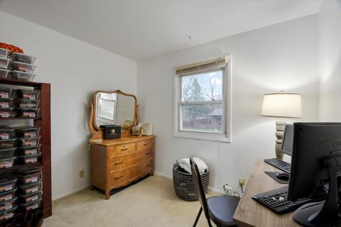1502 Queens Way, Champaign, IL 61821 photo 7