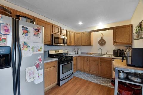 1502 Queens Way, Champaign, IL 61821 photo 5
