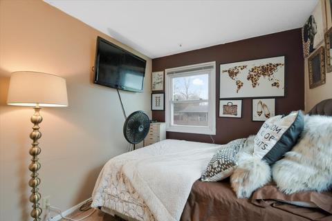 1502 Queens Way, Champaign, IL 61821 photo 10