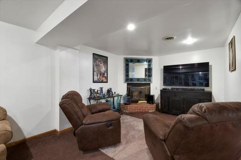 1502 Queens Way, Champaign, IL 61821 photo 18