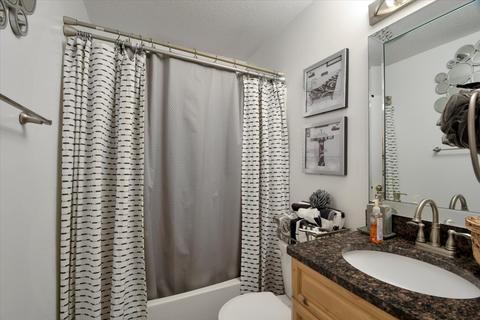 1502 Queens Way, Champaign, IL 61821 photo 13