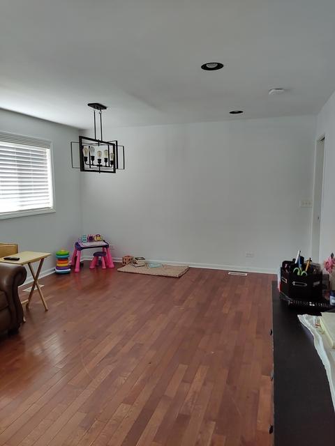 995 Aspen St, Hoffman Estates, IL 60169 photo 15