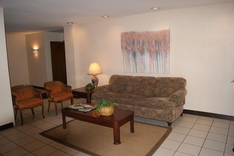 1500 Harbour Dr #4E, Wheeling, IL 60090 photo 2