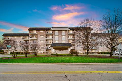 1000 S Lorraine Rd #311, Wheaton, IL 60189 photo 2