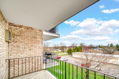 1000 S Lorraine Rd #311, Wheaton, IL 60189 photo 15