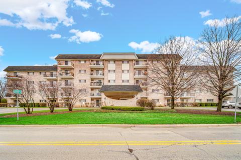 1000 S Lorraine Rd #311, Wheaton, IL 60189 photo 3