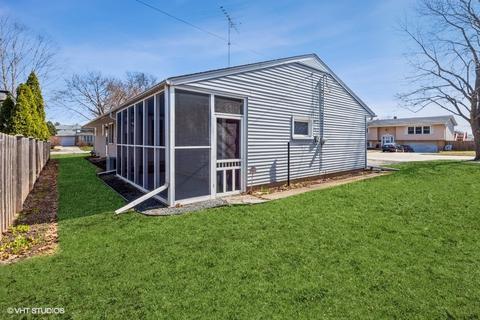 504 Edwards Ave, West Dundee, IL 60118 photo 10