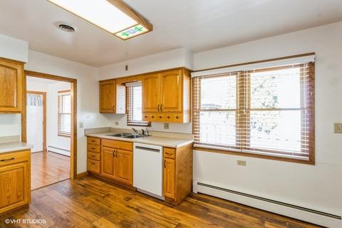 504 Edwards Ave, West Dundee, IL 60118 photo 5