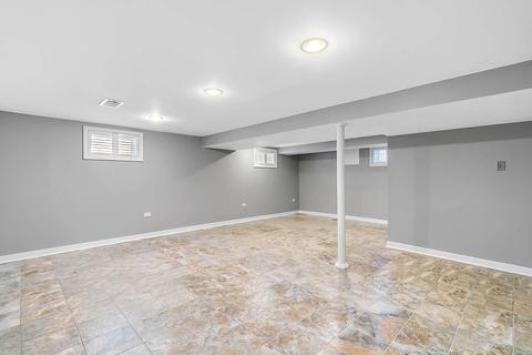 349 Desplaines Ave, Riverside, IL 60546 photo 13