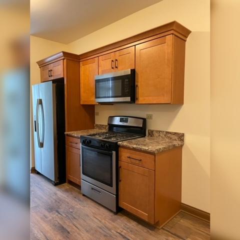 207 Grandview Ct, Algonquin, IL 60102 photo 2