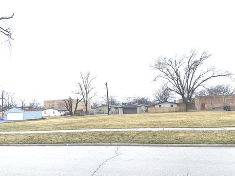 15108 5th Ave, Phoenix, IL 60426 photo 2