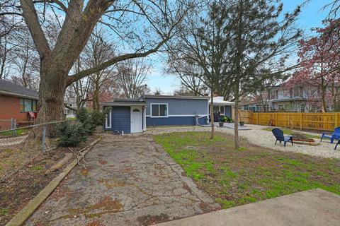 1016 W Springfield Ave, Champaign, IL 61821 photo 9