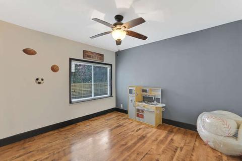 1016 W Springfield Ave, Champaign, IL 61821 photo 28