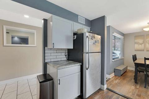 1016 W Springfield Ave, Champaign, IL 61821 photo 19