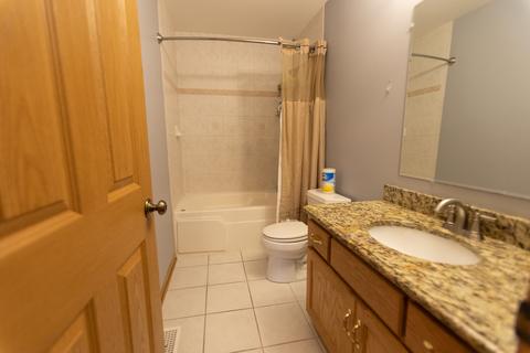 8153 Normandy Ave, Burbank, IL 60459 photo 31