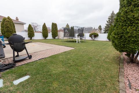 8153 Normandy Ave, Burbank, IL 60459 photo 9