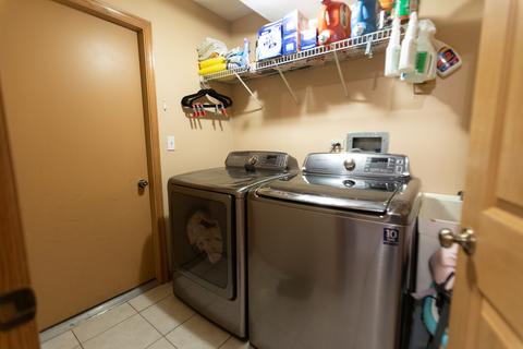 8153 Normandy Ave, Burbank, IL 60459 photo 38