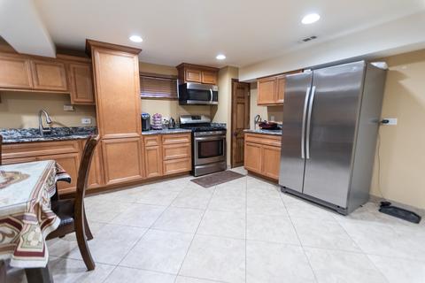 8153 Normandy Ave, Burbank, IL 60459 photo 33