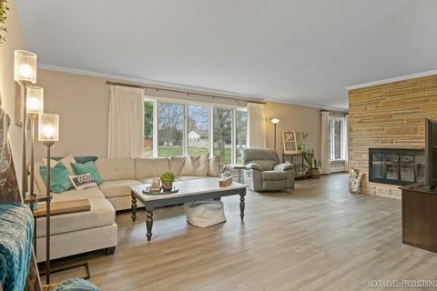 516 Meyer Ct, Aurora, IL 60506 photo 6