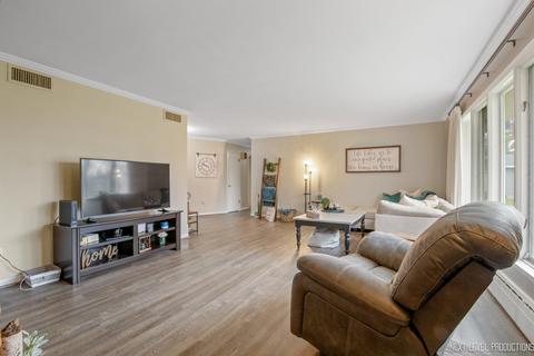 516 Meyer Ct, Aurora, IL 60506 photo 7