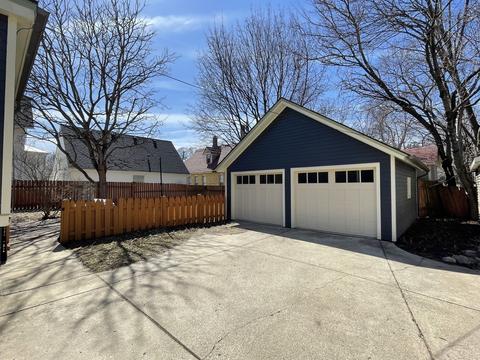 116 Hill Ave, Elgin, IL 60120 photo 38