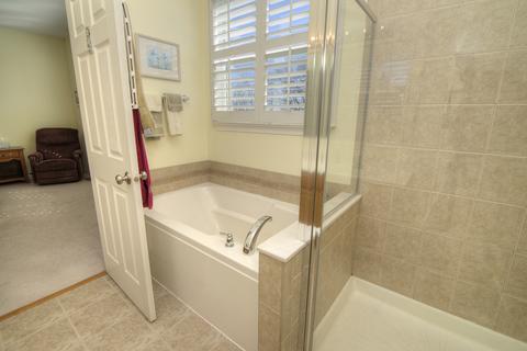 1626 Conway Cir, Mchenry, IL 60050 photo 25