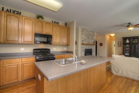 1626 Conway Cir, Mchenry, IL 60050 photo 9