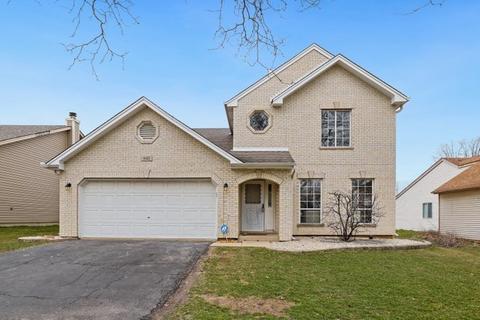 642 Mariner Dr, Elgin, IL 60120 photo 1