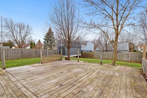 642 Mariner Dr, Elgin, IL 60120 photo 25