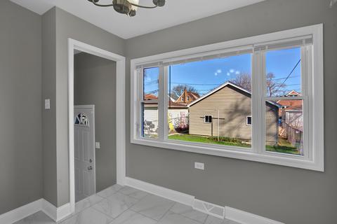574 E 104th Pl, Chicago, IL 60628 photo 14