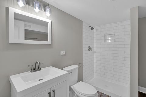 574 E 104th Pl, Chicago, IL 60628 photo 31