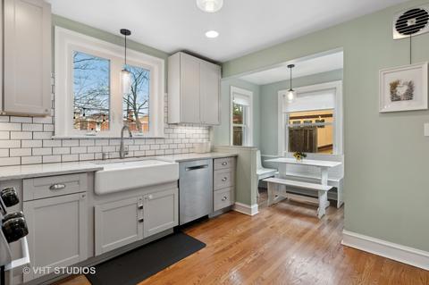 6240 N Navajo Ave, Chicago, IL 60646 photo 9