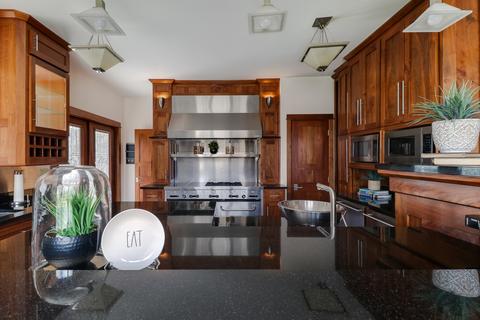 702 W 3rd St, Delavan, IL 61734 photo 35