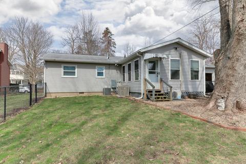 606 W 3rd St, Delavan, IL 61734 photo 24