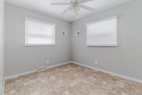 606 W 3rd St, Delavan, IL 61734 photo 20