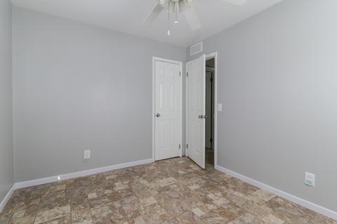 606 W 3rd St, Delavan, IL 61734 photo 19